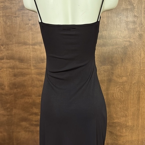 Ruby Black Dress - Picture 7 of 9